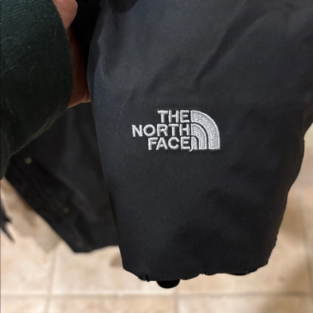 The North Face Woman's Black Performance Jacket